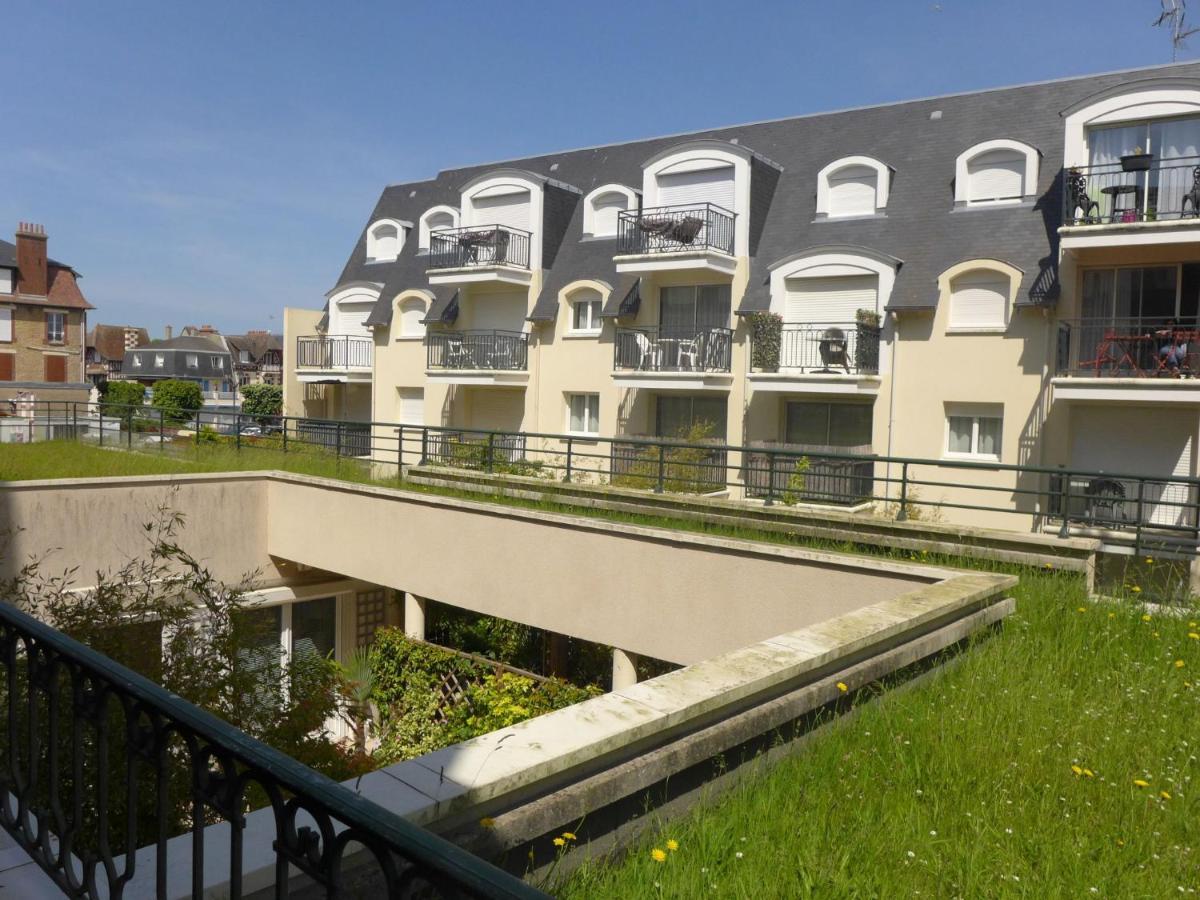 Apartment Montaigu By Interhome Cabourg Εξωτερικό φωτογραφία